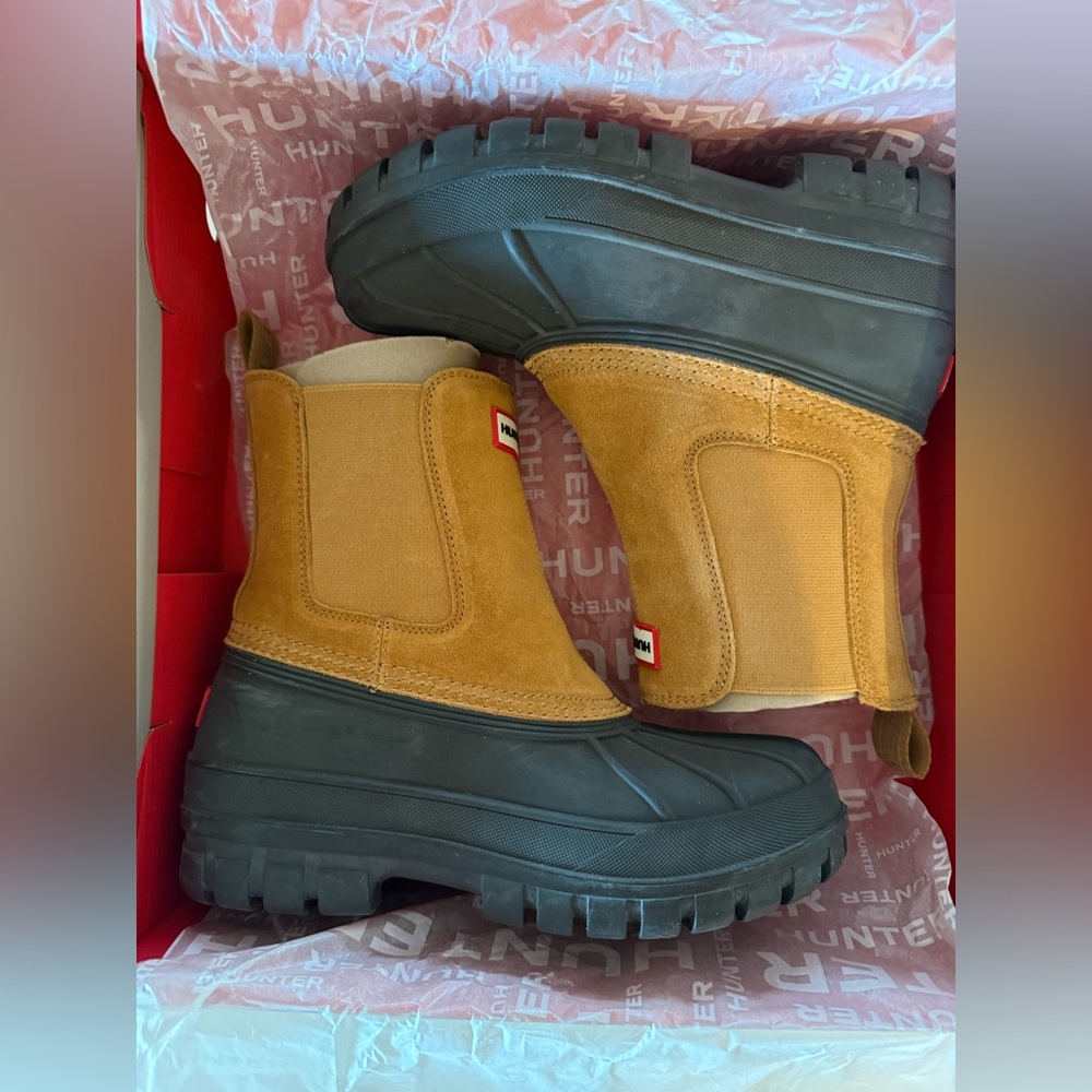 Hunter Women's Sutton Waterproof Rain Boots Size 9 - Picture 3 of 4